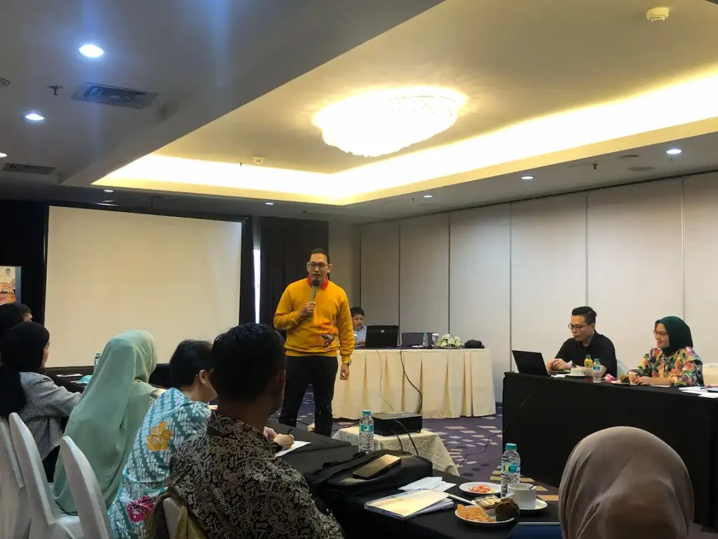 manajemen-trainer - satu visi manajemen